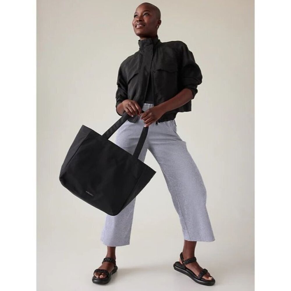 Athleta All About Tote Bag Black Nylon Lightweight Gym Travel Shoulder Carryall